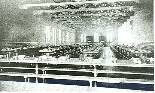 Comedor del antiguo colegio de Guardias Jóvenes Duque de Ahumada