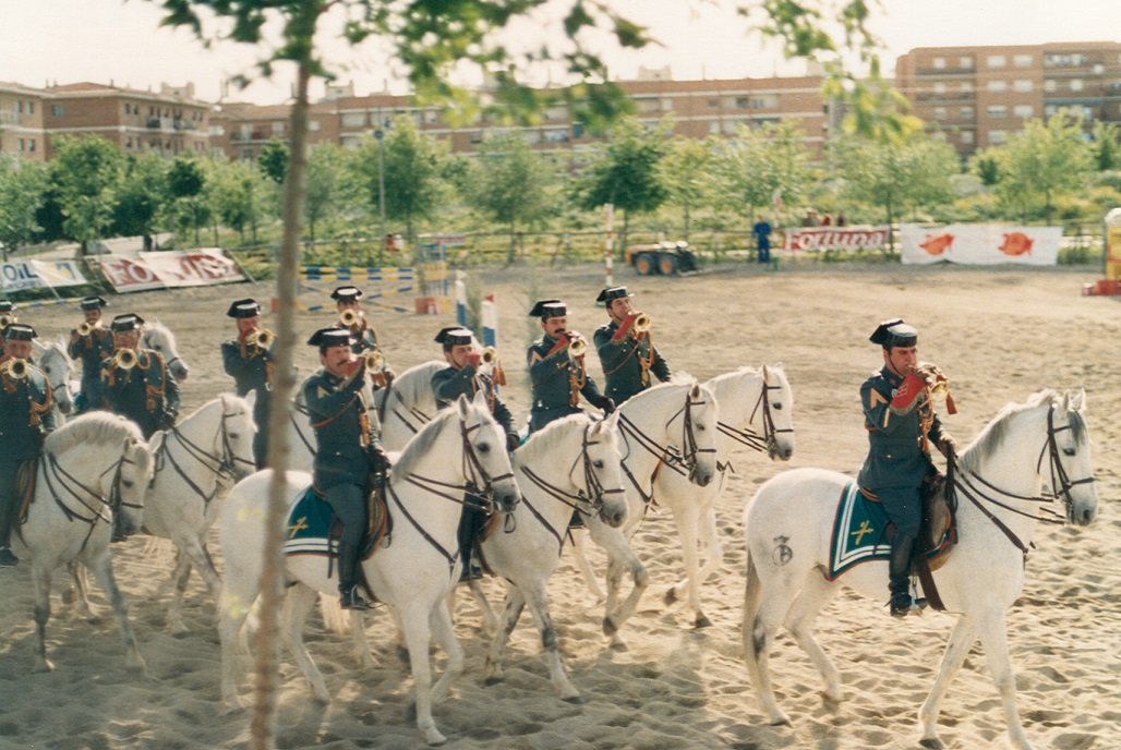 Desfile del escuadrón de la Guardia Civil