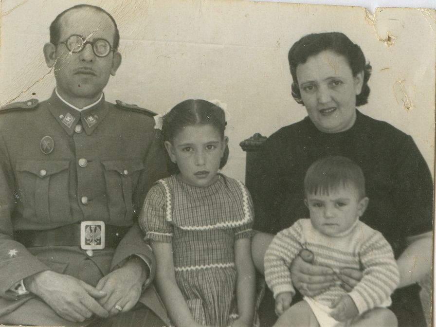 La familia de Ramón Macías