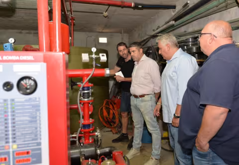 Maquina de la piscina