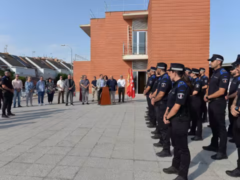 Policia